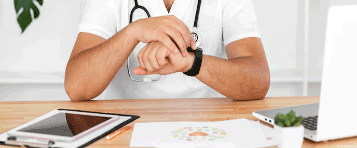 Apple Watch Hypertension Alerts May Miss Some Cases, Study Finds