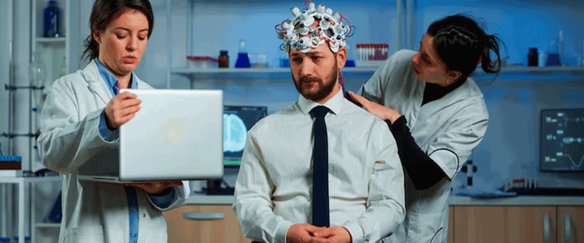 Microplastics and Brain Health: Emerging Risks for Neurodegenerative Diseases