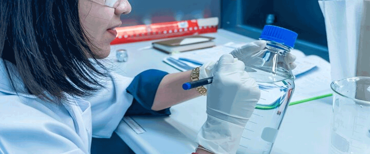 Study Detects Endocrine Disrupting Chemicals in Belgian Bottled Water