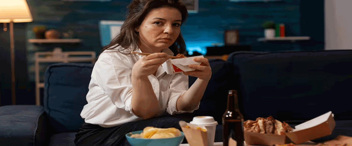 Late Eating Within a Shorter Food Window Linked to Poorer Metabolic Health